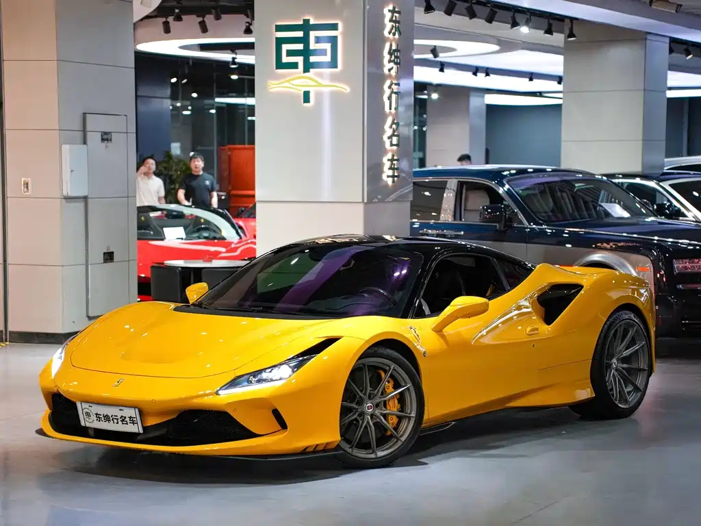 Ferrari F8