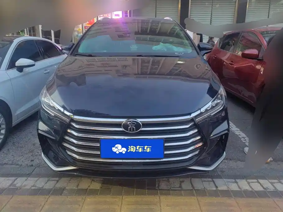 BYD SONG MAX