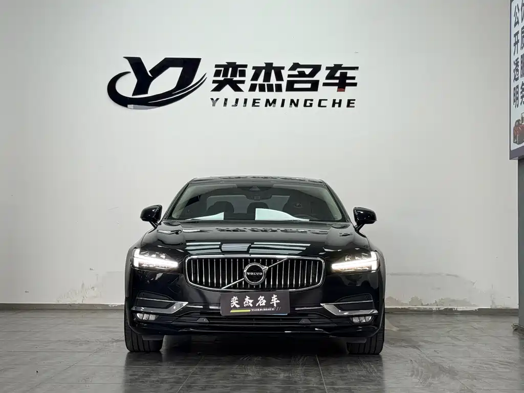 Volvo S90 — миниатюра 2