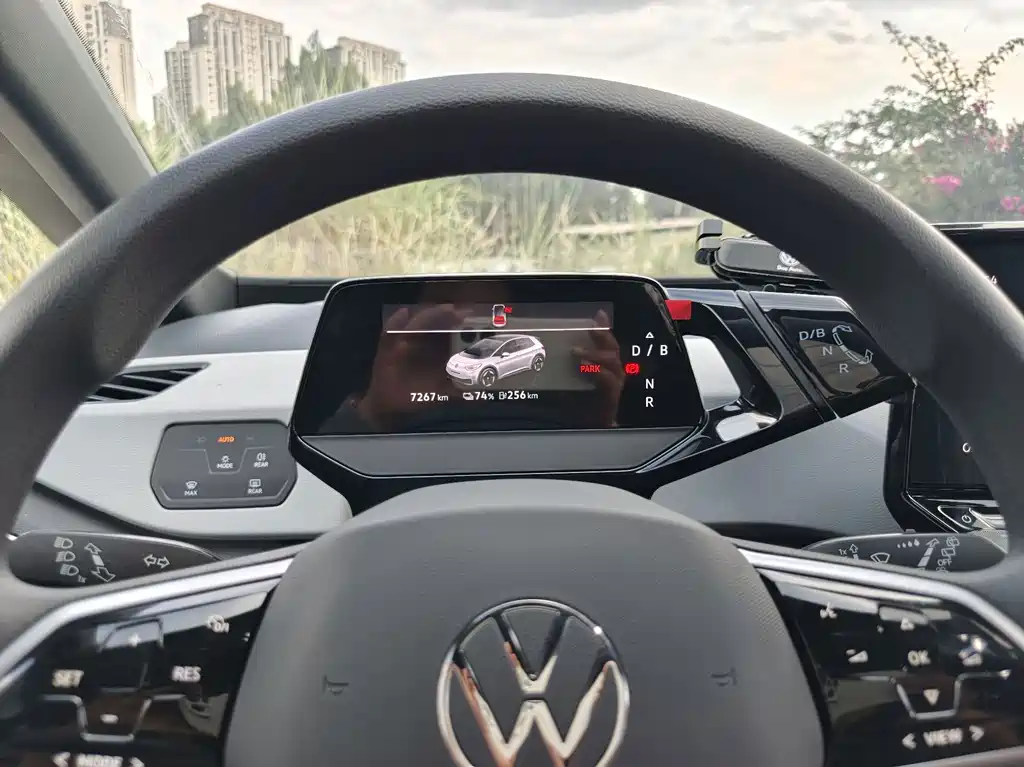 Volkswagen ID.3 — миниатюра 6