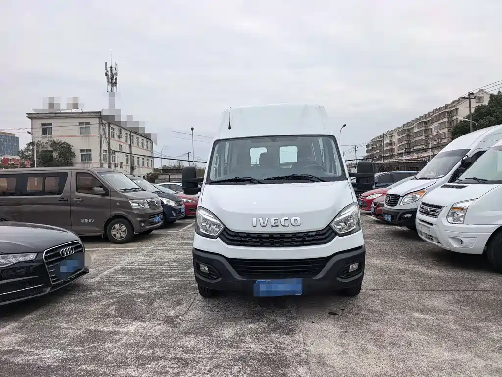IVECO OUSHENG