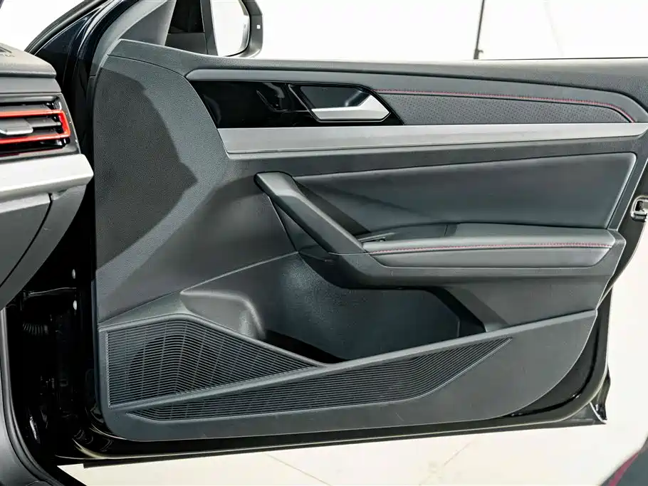 Volkswagen Lavida — миниатюра 15