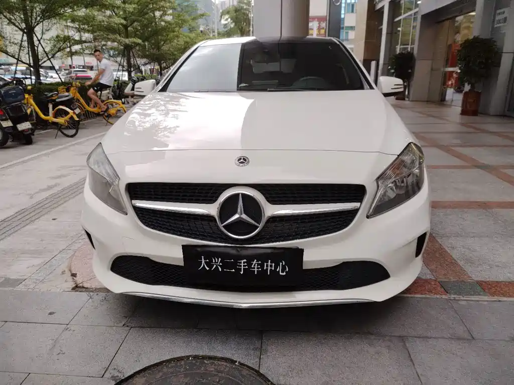 Mercedes-Benz A-Class (Import) — миниатюра 3