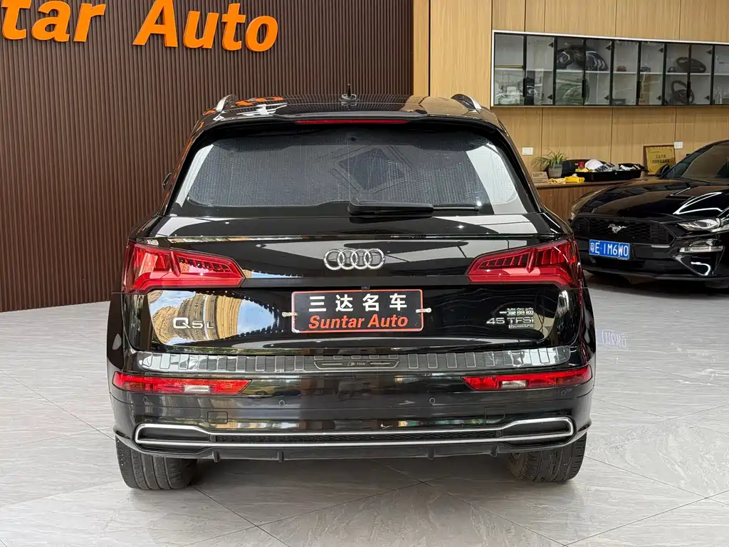 Audi Q5L — миниатюра 5