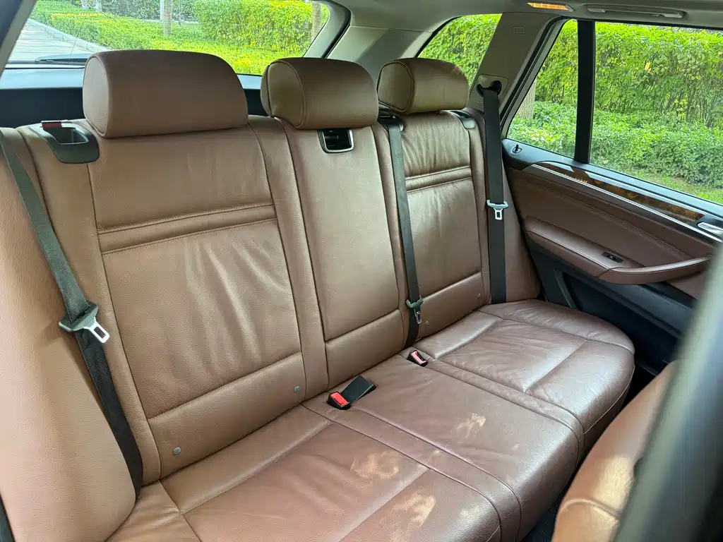 BMW X5 (Import) — миниатюра 36