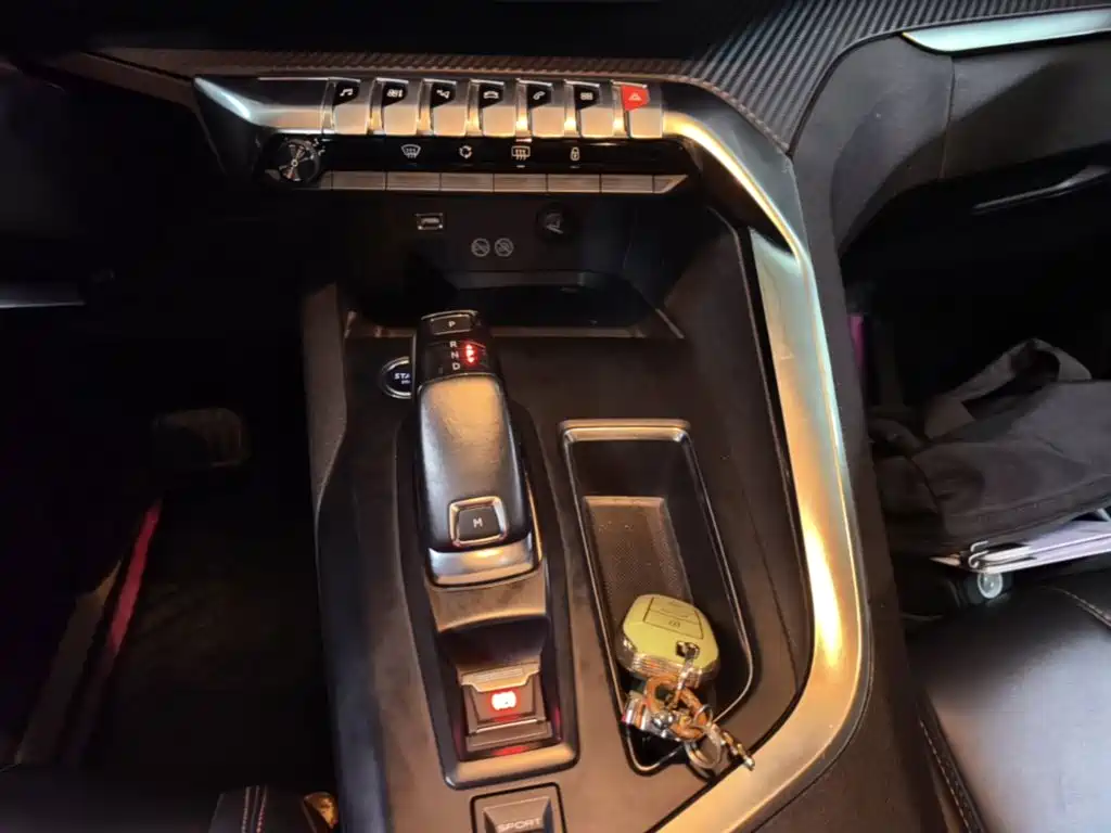 Peugeot 4008 — миниатюра 14