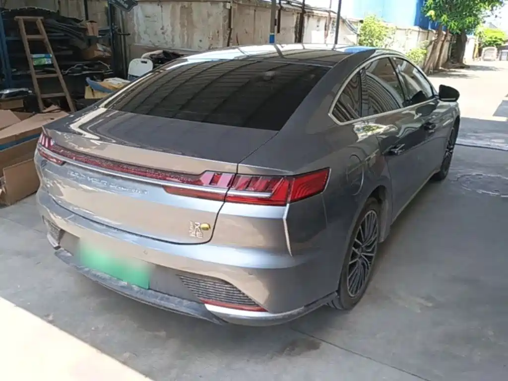 BYD Han — миниатюра 7