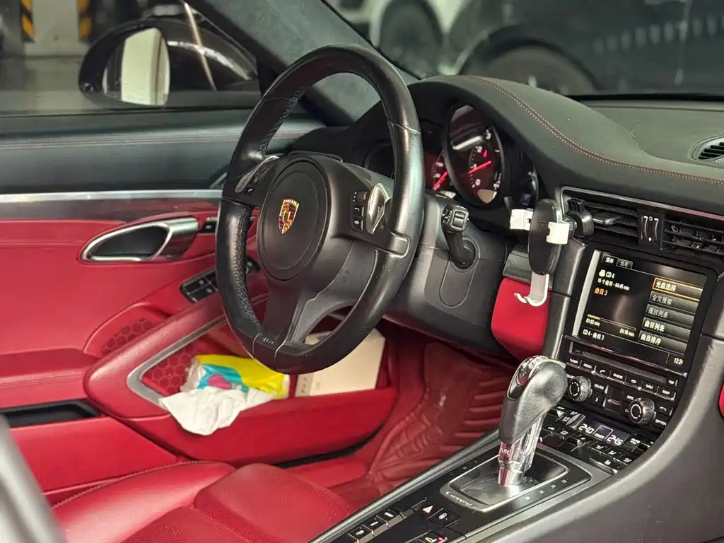 Porsche 911 — миниатюра 14