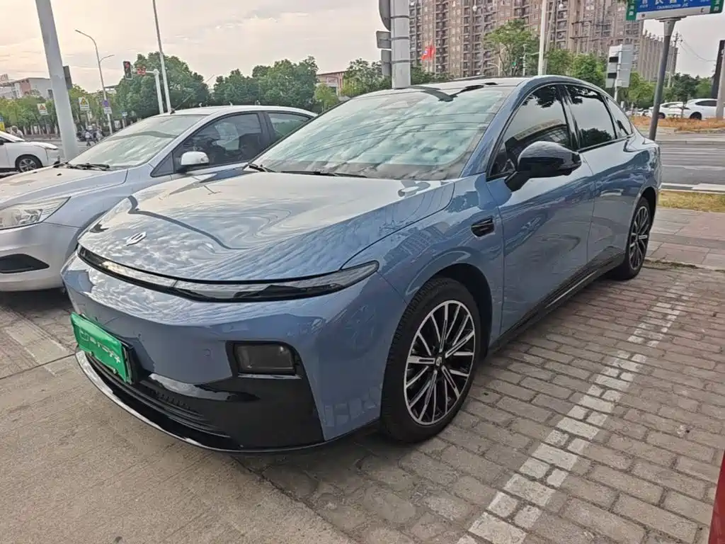 Leapmotor Leapmotor B01 — миниатюра 2