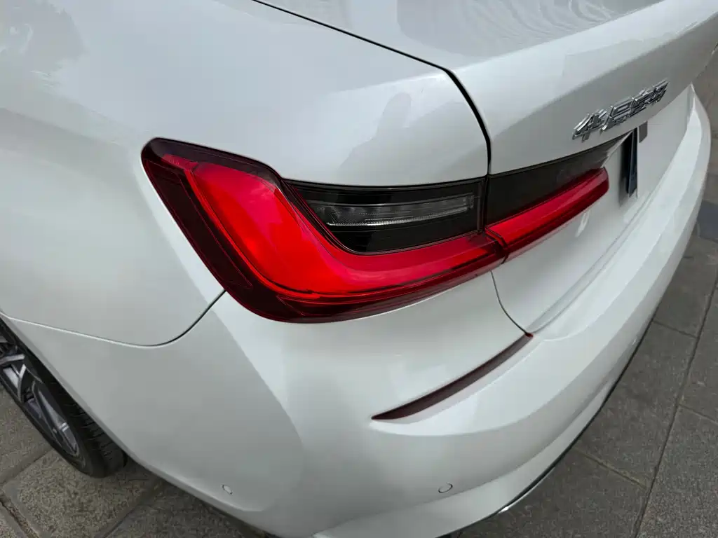 BMW 3 Series — миниатюра 38