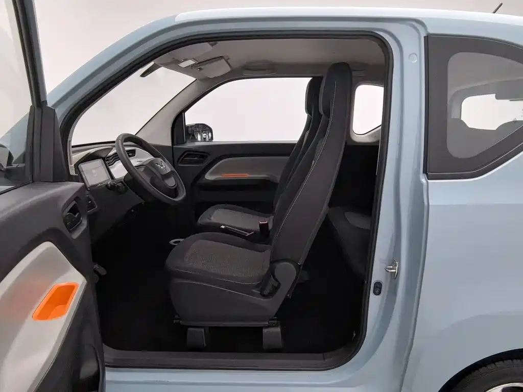 Wuling MINIEV — миниатюра 10