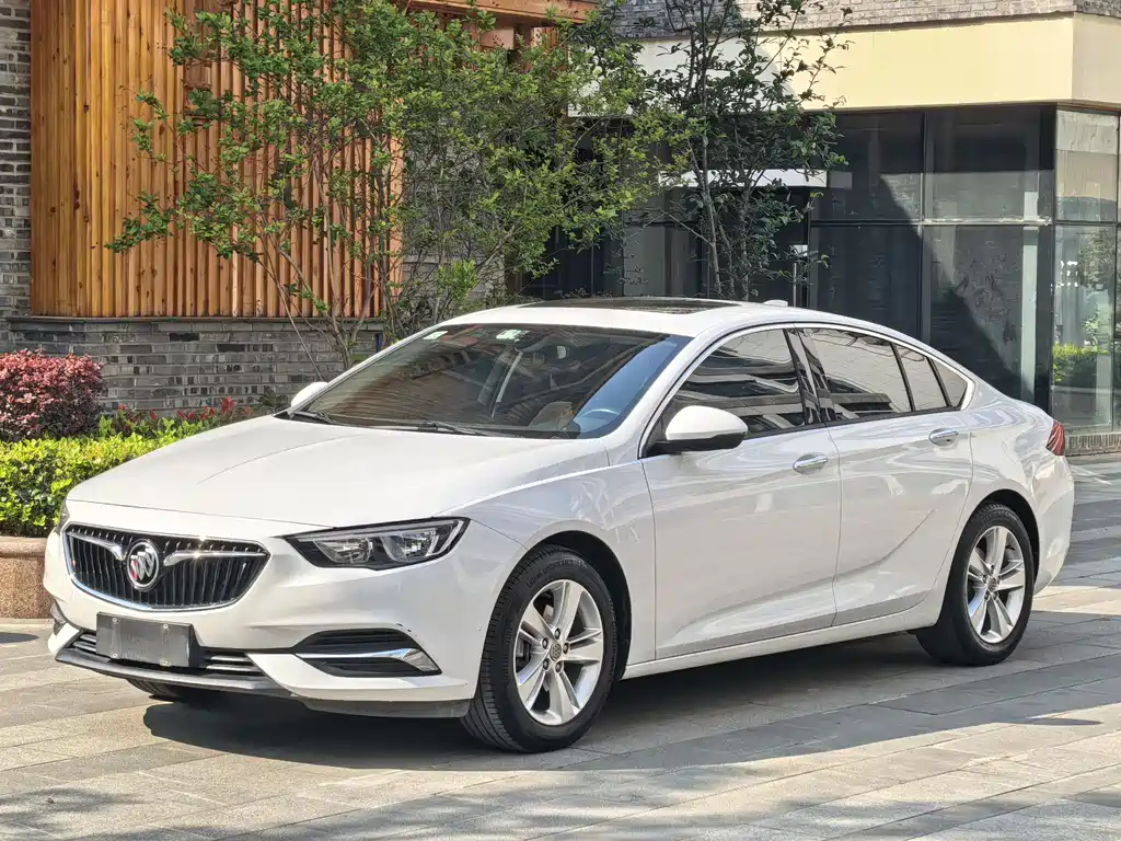Buick Regal 2020