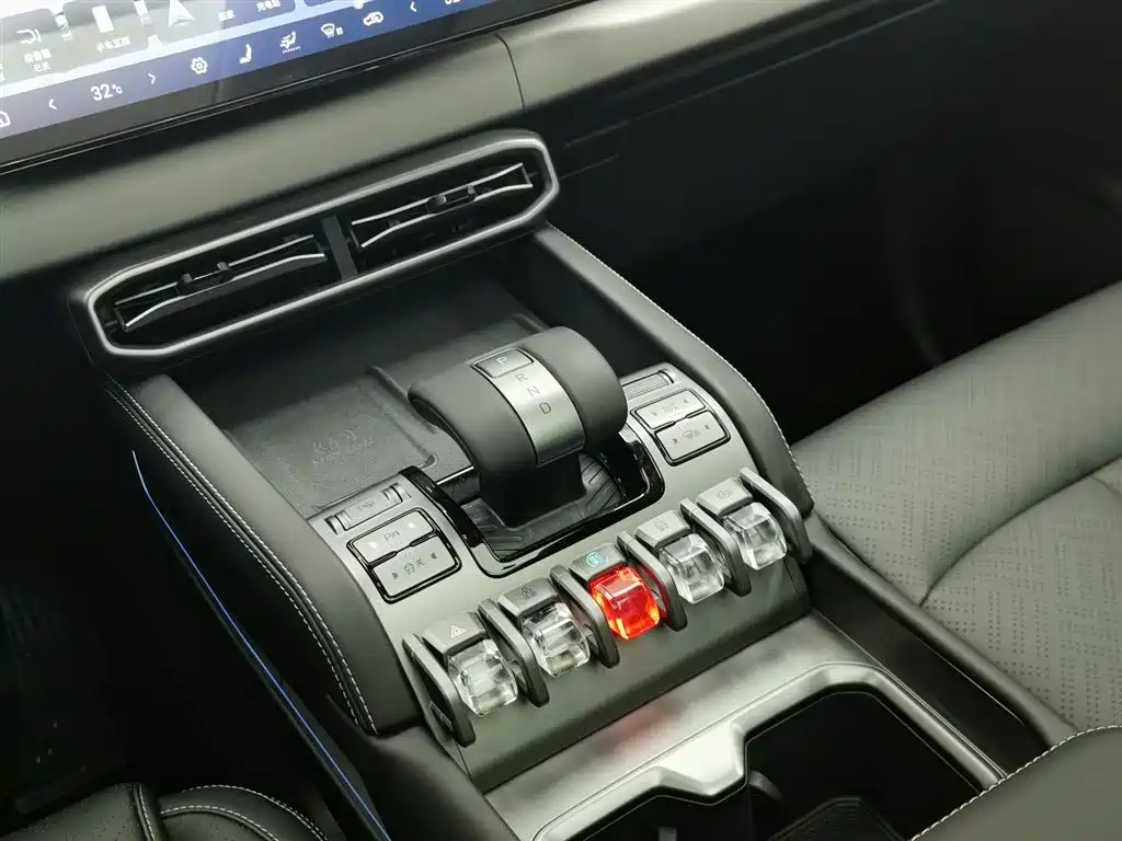 FANG CHENG BAO TITANIUM 3