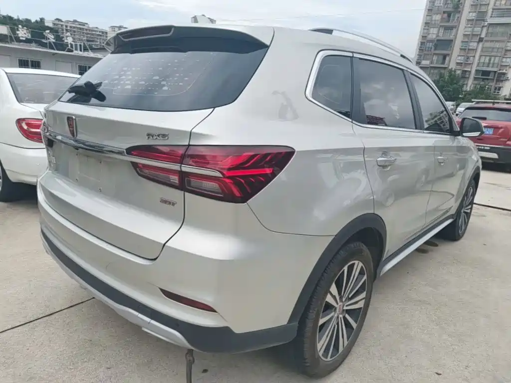 Roewe RX5 — миниатюра 8