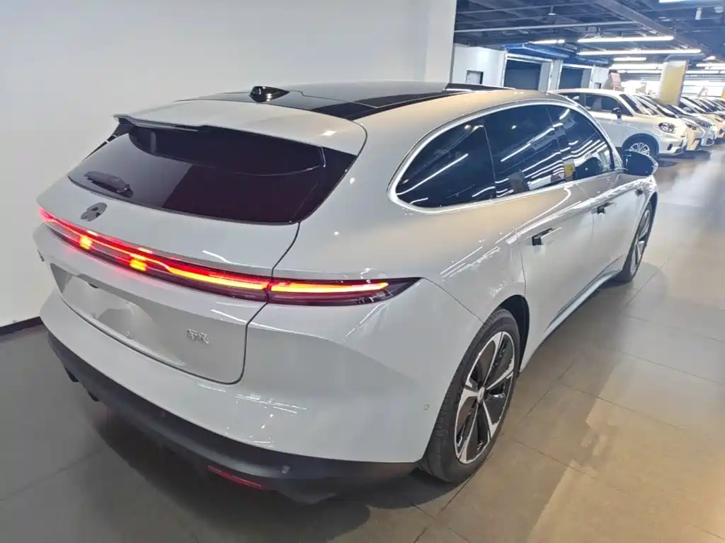 NIO ET5T — миниатюра 7