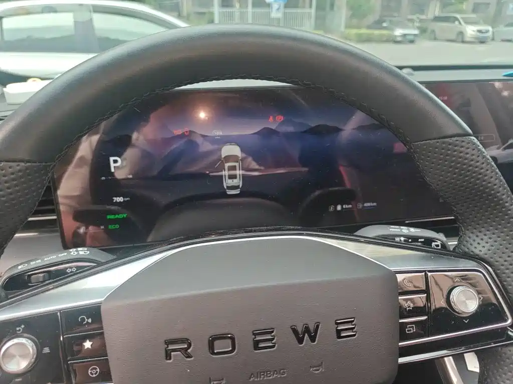 Roewe RX5 New Energy — миниатюра 8