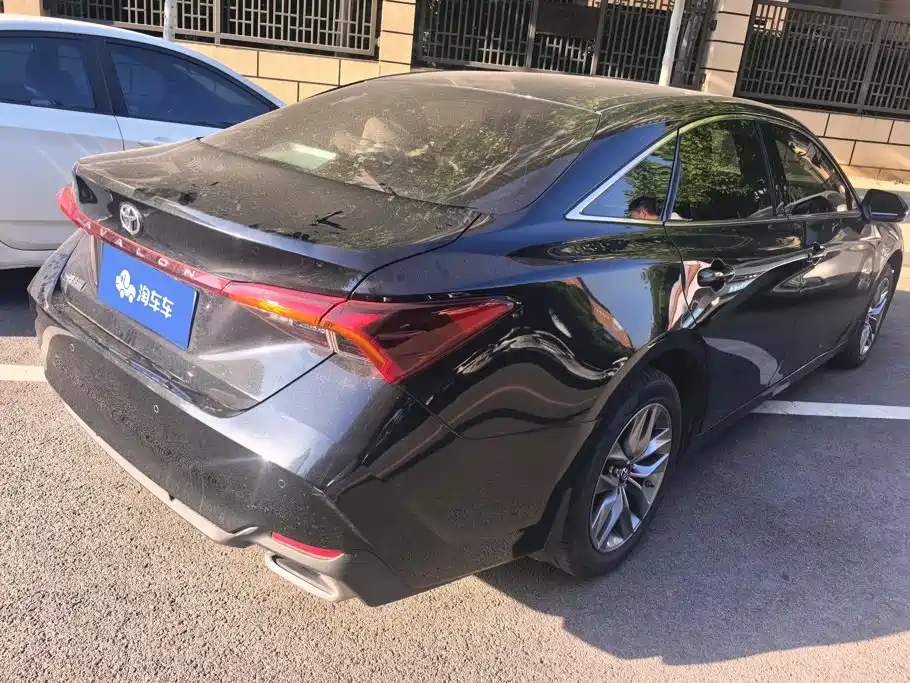 Toyota Avalon — миниатюра 3