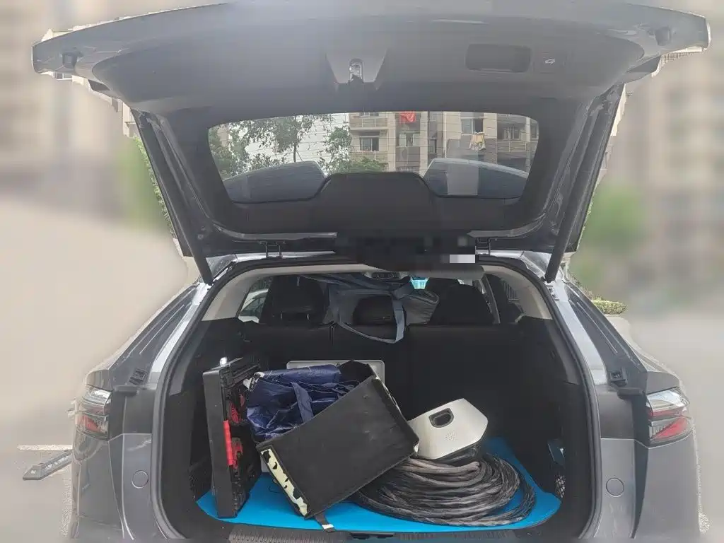Roewe RX5 New Energy — миниатюра 16