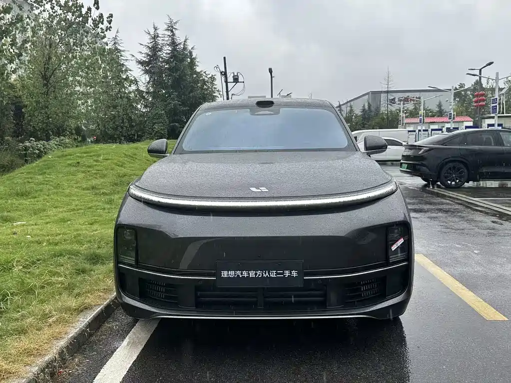 Li Auto Li L8 — миниатюра 2