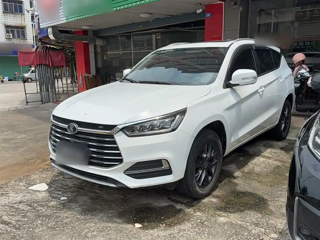 Купить BYD Song