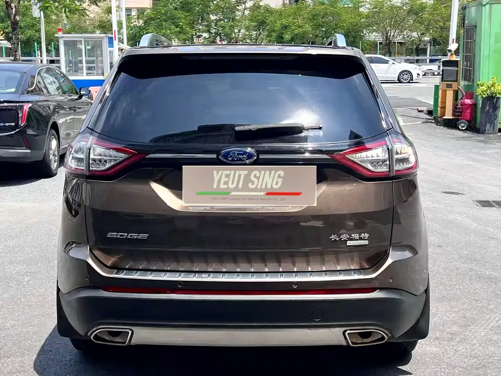 Ford Edge — миниатюра 13
