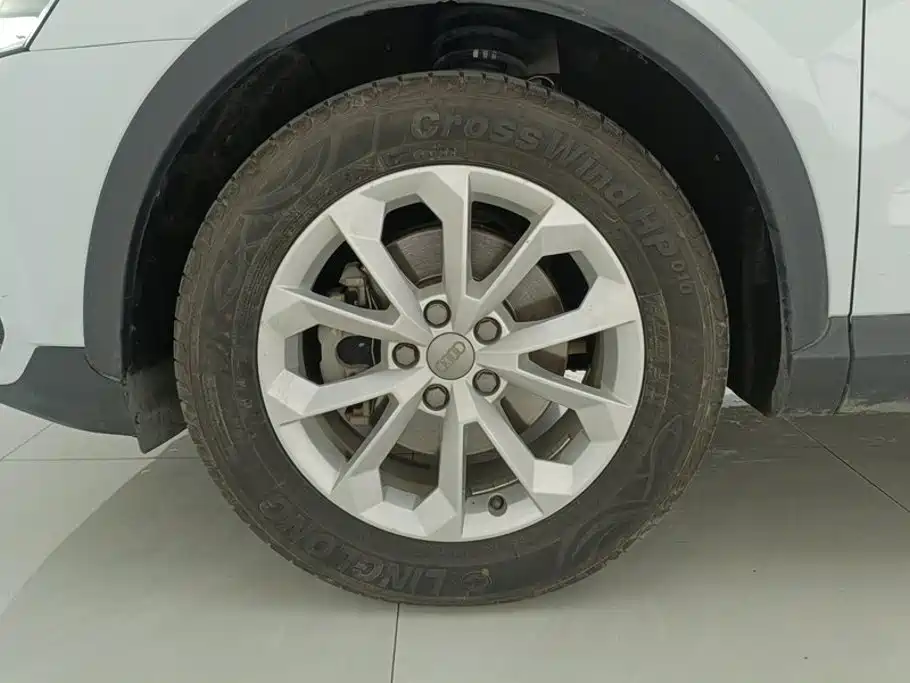 Audi Q3 — миниатюра 6