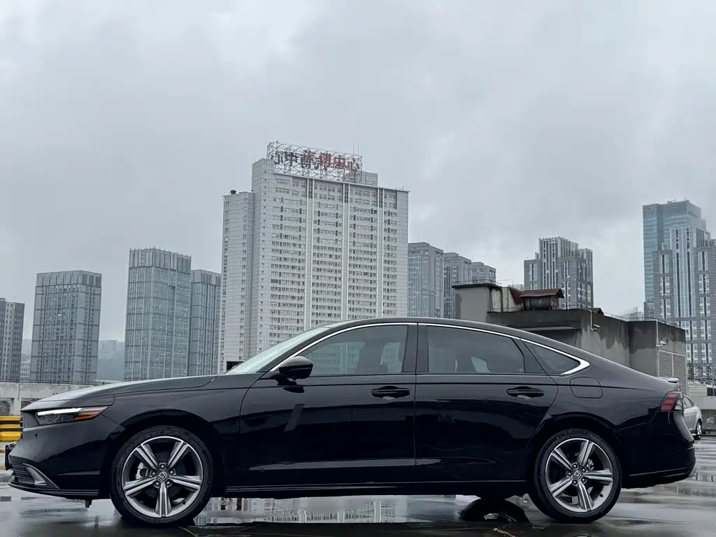 Honda Accord — миниатюра 3