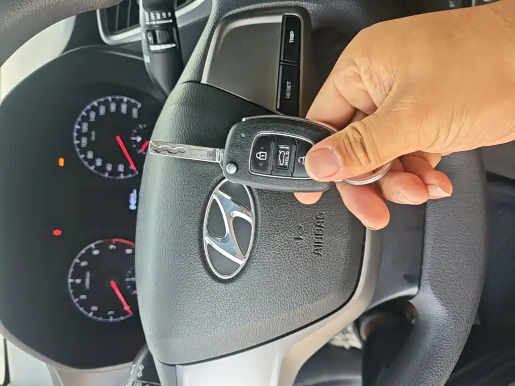 Hyundai Verna — миниатюра 9