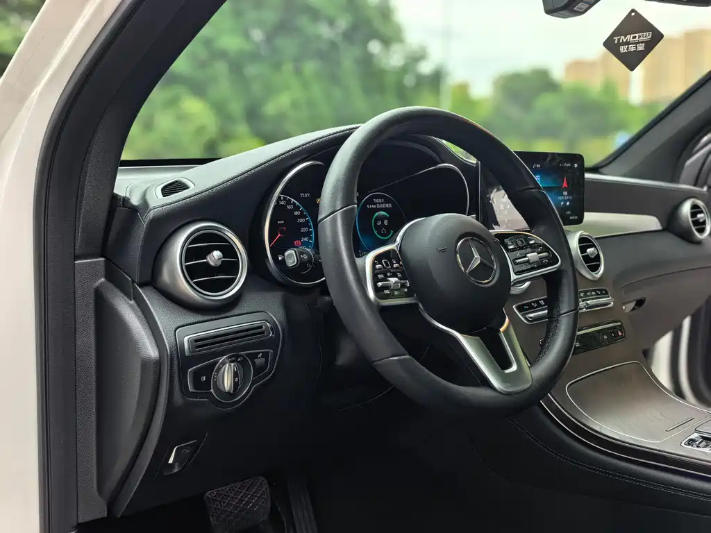 Mercedes-Benz GLC — миниатюра 18