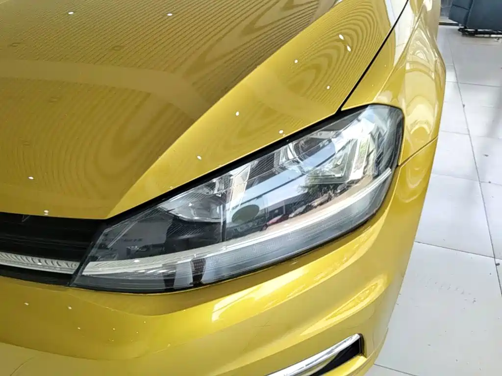 Volkswagen Golf — миниатюра 24