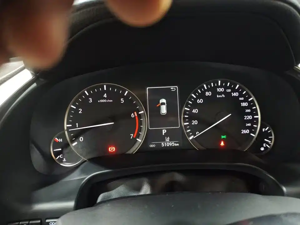 Lexus RX — миниатюра 8