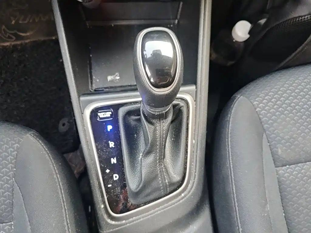 Hyundai Verna — миниатюра 14