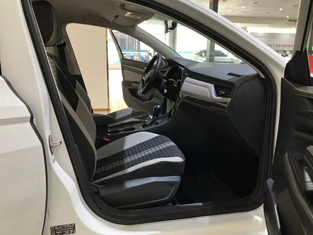 Volkswagen Bora — миниатюра 14