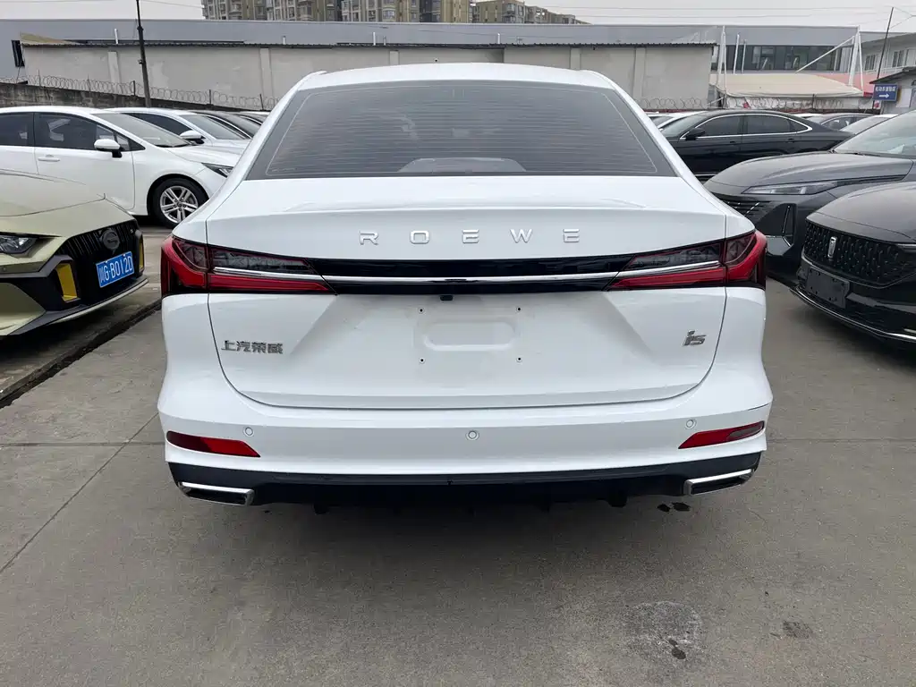 ROEWE I5