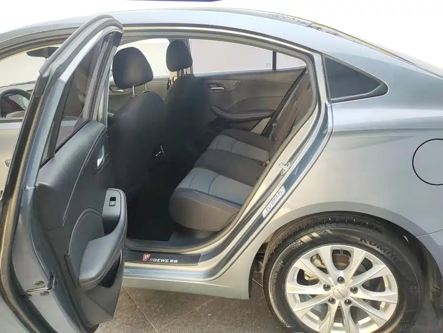 Roewe i5 — миниатюра 11
