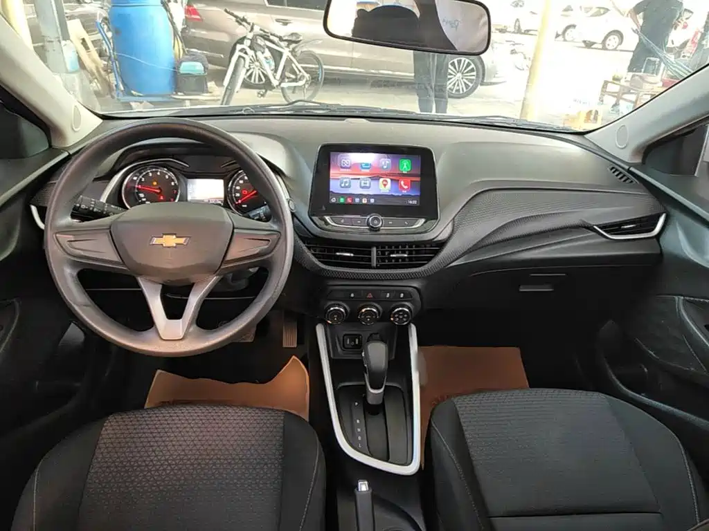 Chevrolet Cavalier — миниатюра 10