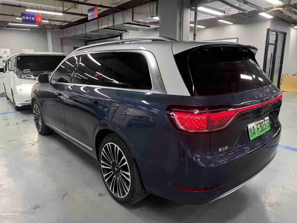 AITO Wenjie AITO M9 — миниатюра 6