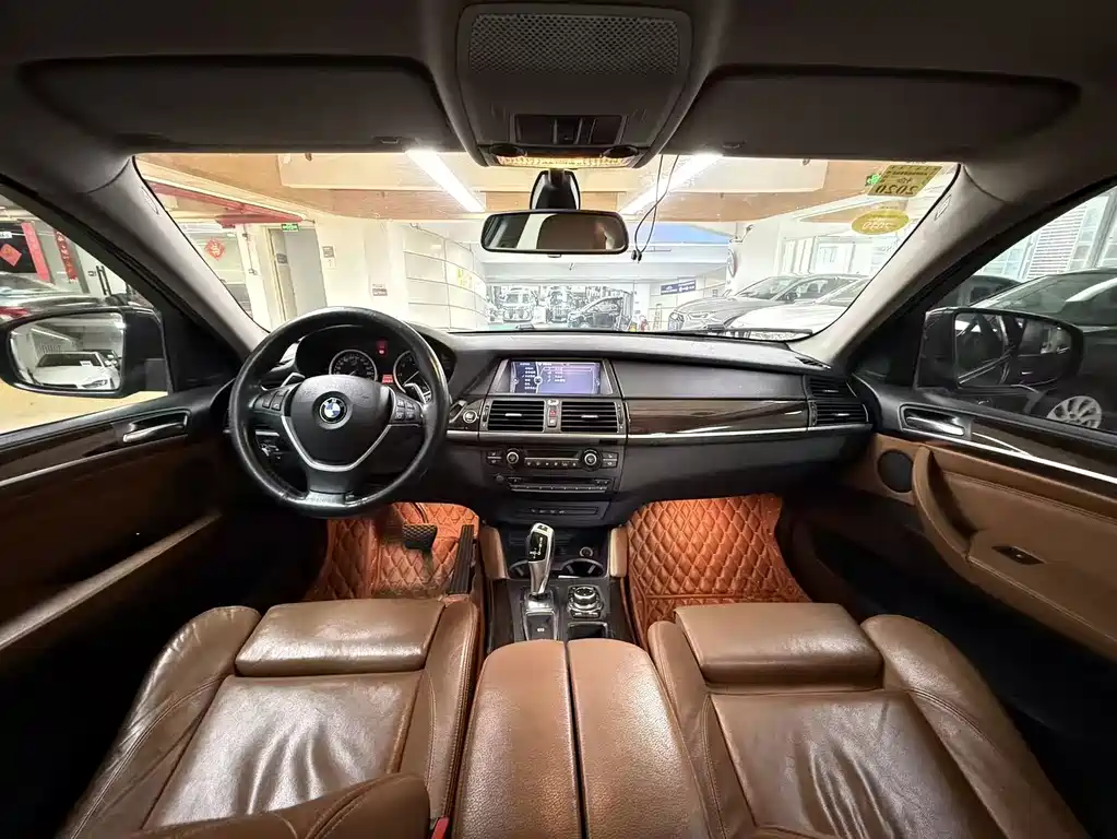 BMW X6 — миниатюра 22