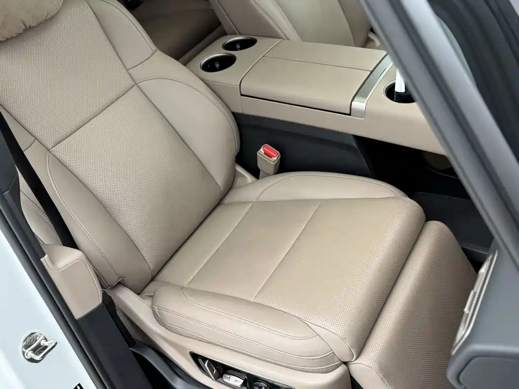 Li Auto Li MEGA — миниатюра 23