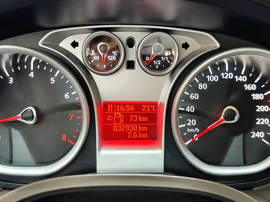 Ford Focus — миниатюра 15