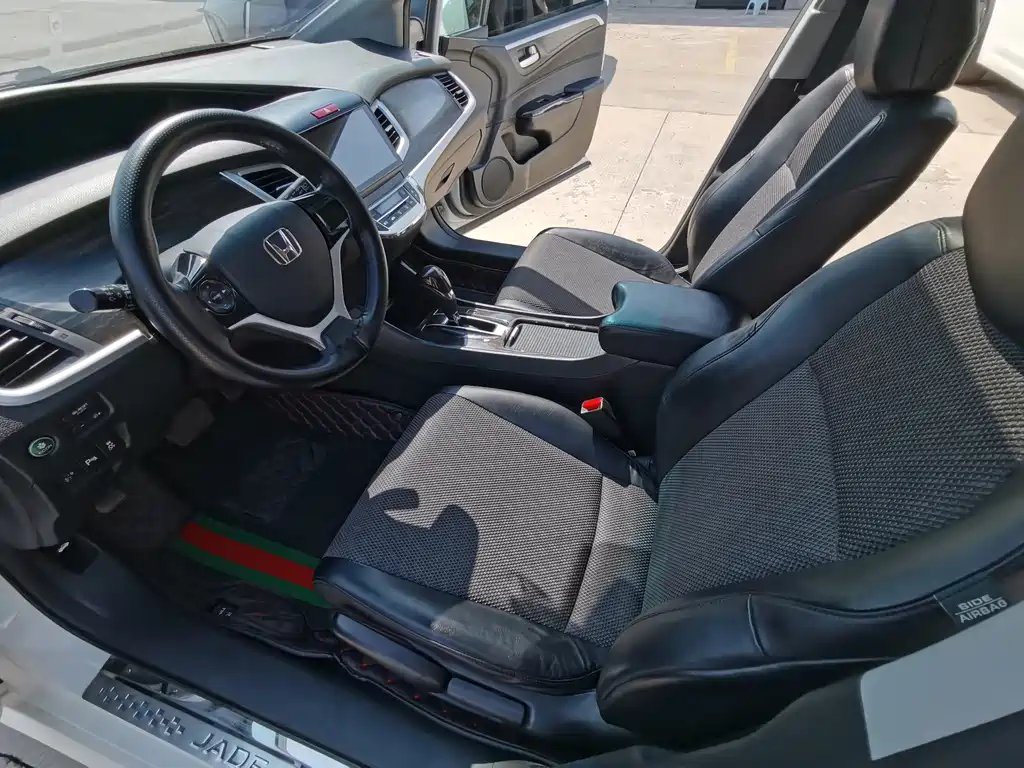 Honda Jade — миниатюра 11