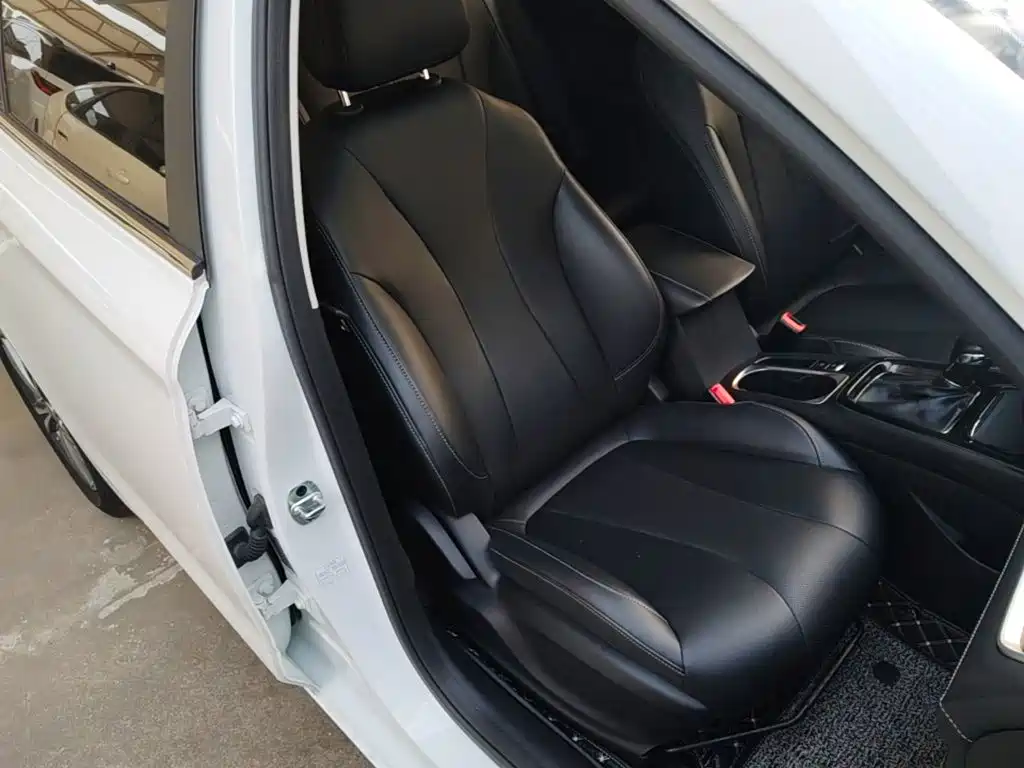 Roewe i5 — миниатюра 25