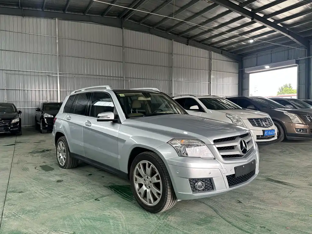Mercedes-Benz GLK-Class (Import) — миниатюра 3