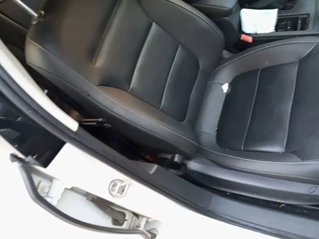 Volkswagen Sagitar — миниатюра 25