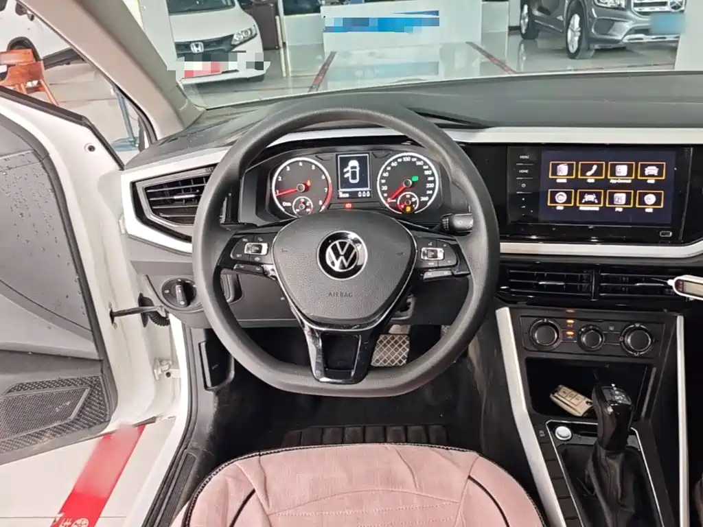 Volkswagen Polo — миниатюра 11