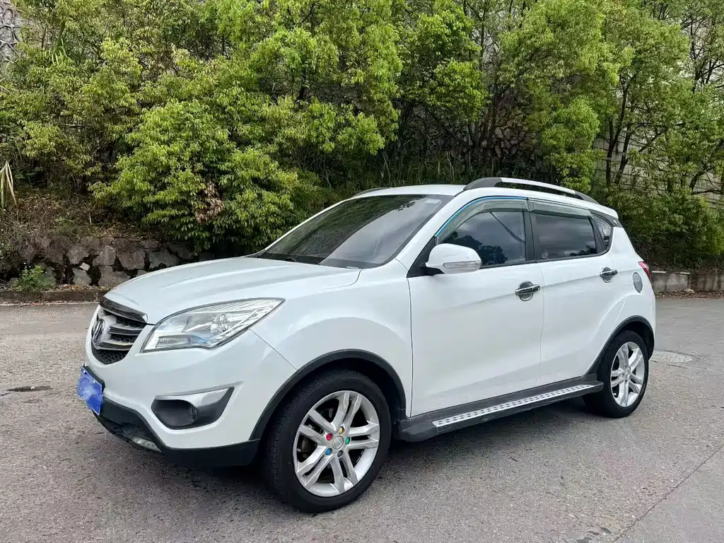 Changan CS35 2016