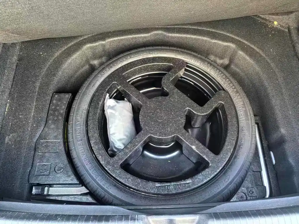 Volkswagen Golf — миниатюра 20
