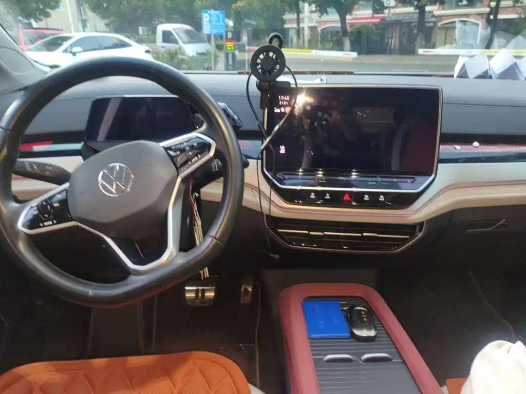 Volkswagen ID.6 Crozz — миниатюра 13