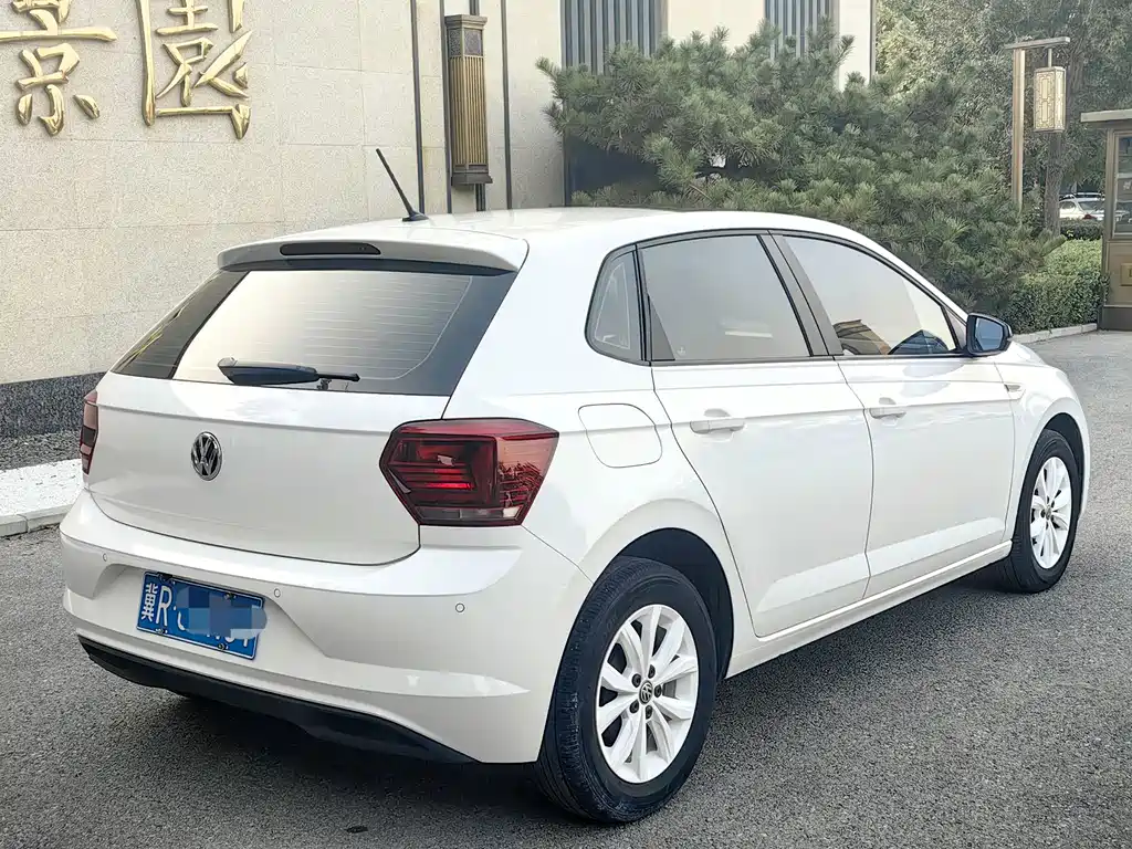Volkswagen Polo — миниатюра 6