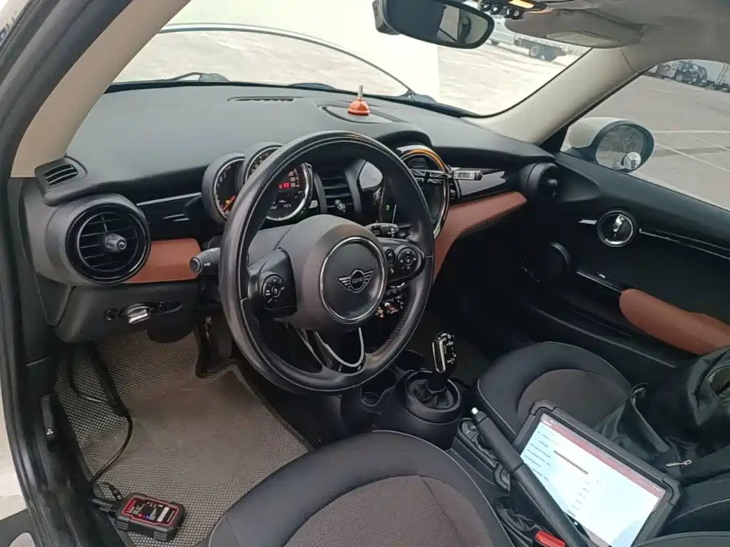 MINI Mini — миниатюра 10